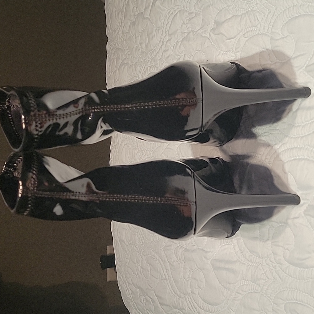 Jessica Simpson Ankle sock booties - Picture 3 of 4